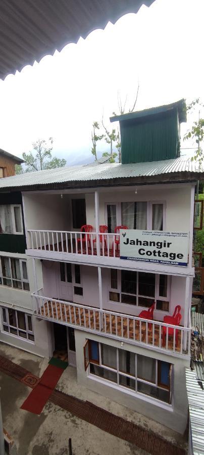Jahangir Cottage Pahalgam Exterior photo